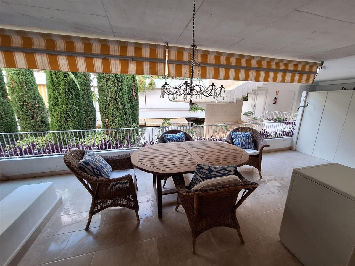 Flat 226 m² in Marbella