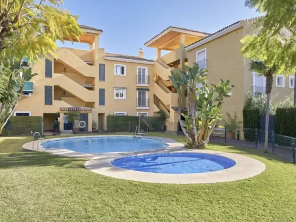 Piso de 93 m² en Estepona