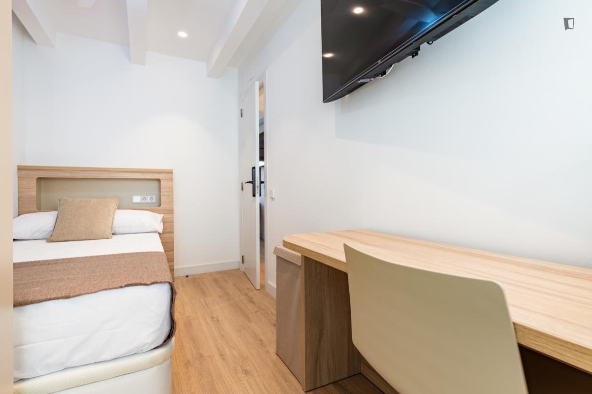Chambre à louer, Valence