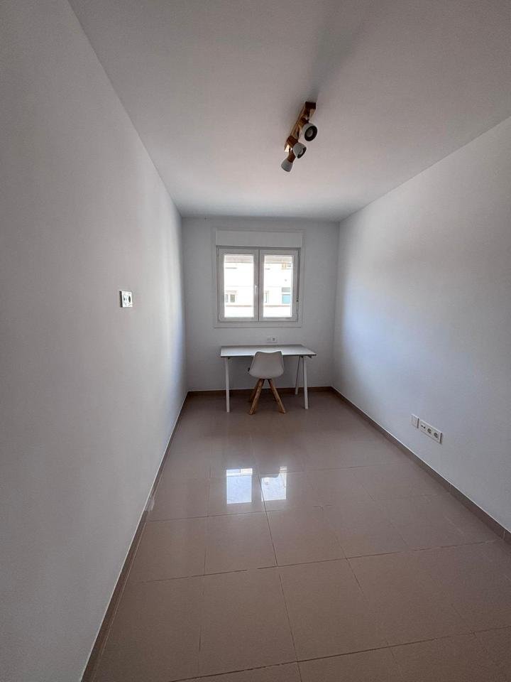 Piso de 94 m² en Roquetas de Mar
