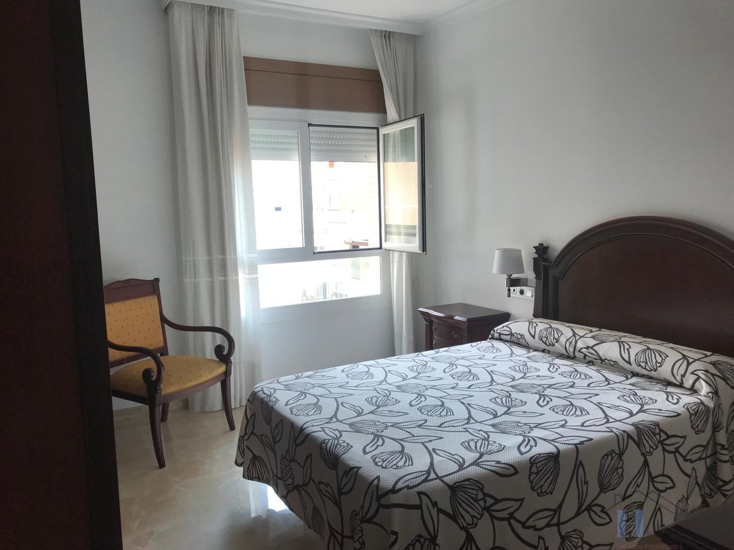 Piso de 102 m² en Adra