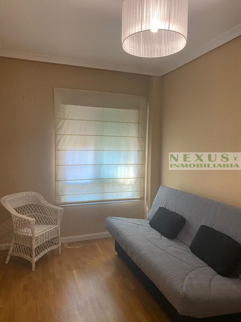 Piso de 120 m² en Cáceres