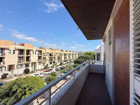 Piso de 200 m² en Telde