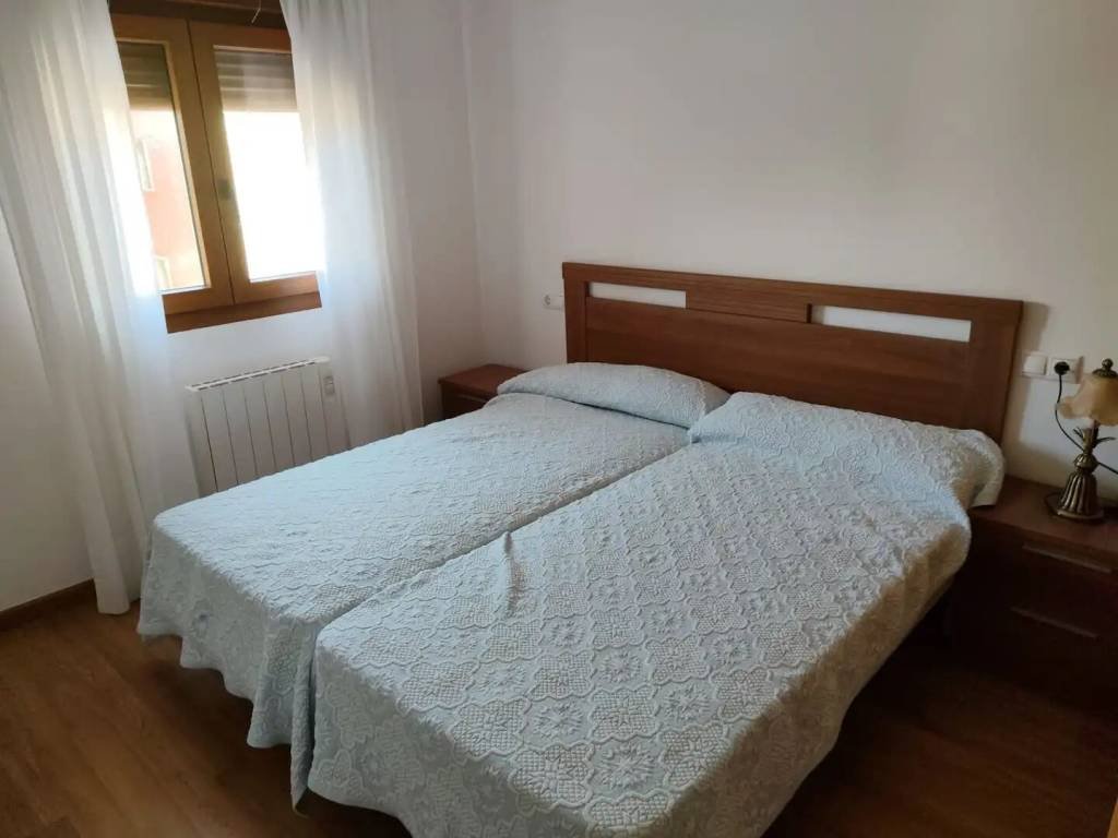 Piso de 70 m² en Ribeira