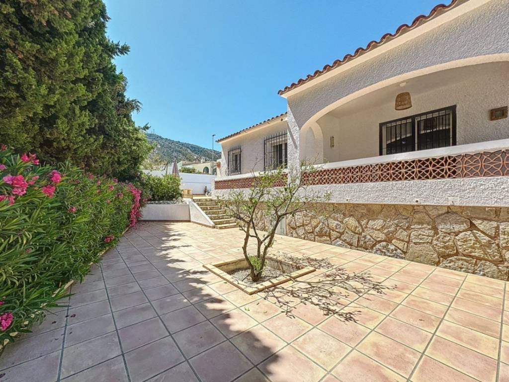 Casa de 140 m² en Alfaz del Pi
