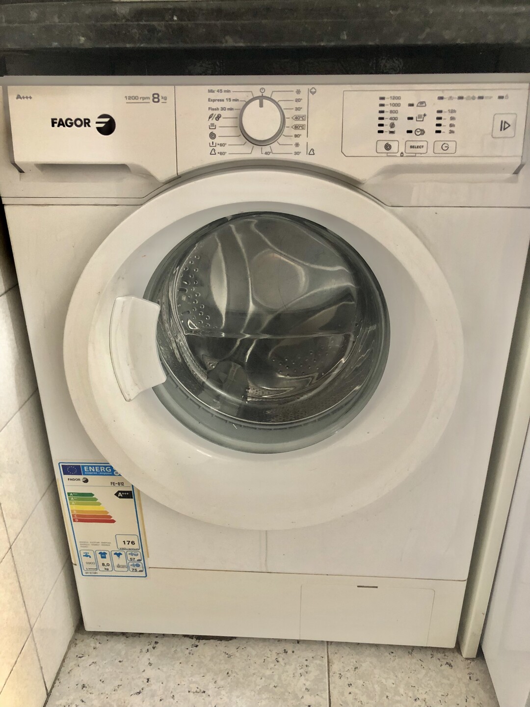 Piso de 80 m² en Oviedo