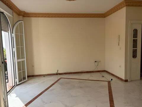 Piso de 80 m² en Tomares