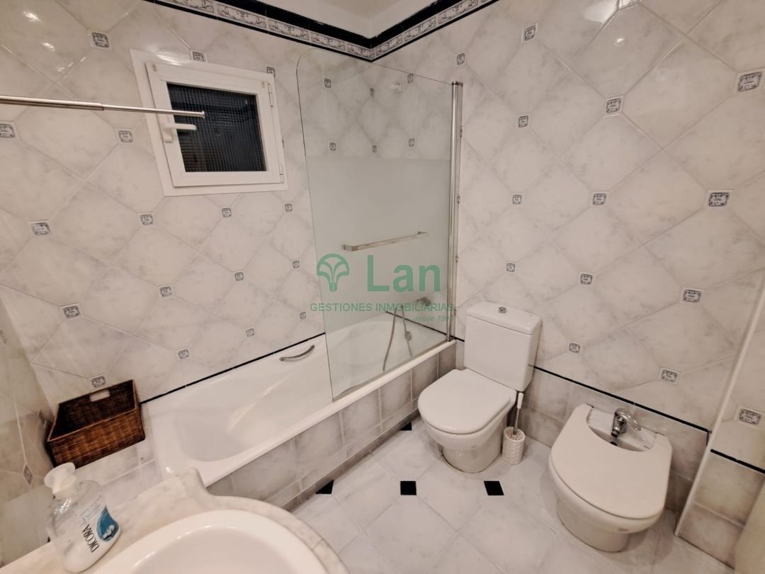 Piso de 90 m² en Bilbao