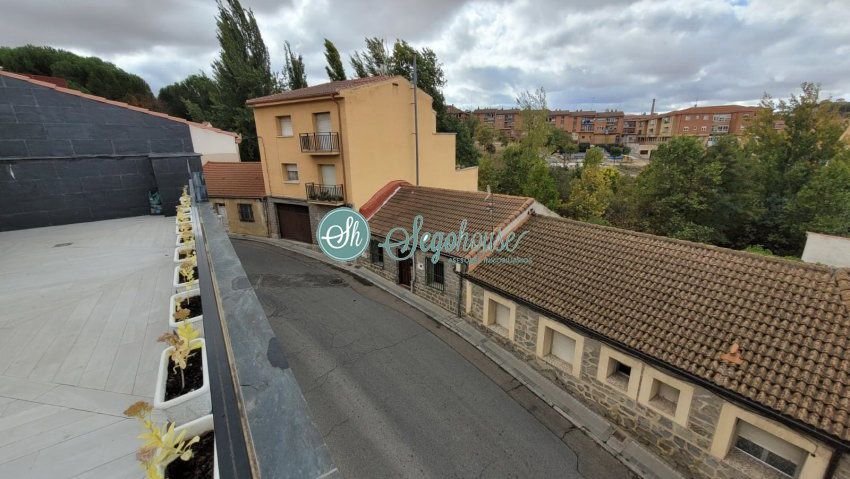 Piso de 200 m² en Segovia
