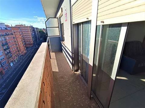 Zimmer 190 m², Valencia