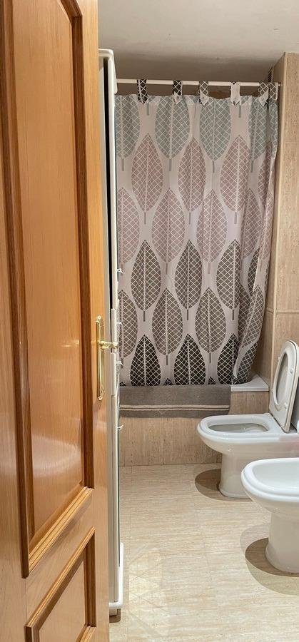 Piso de 80 m² en Granada