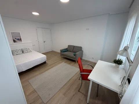 Habitació de lloguer, Ferrol