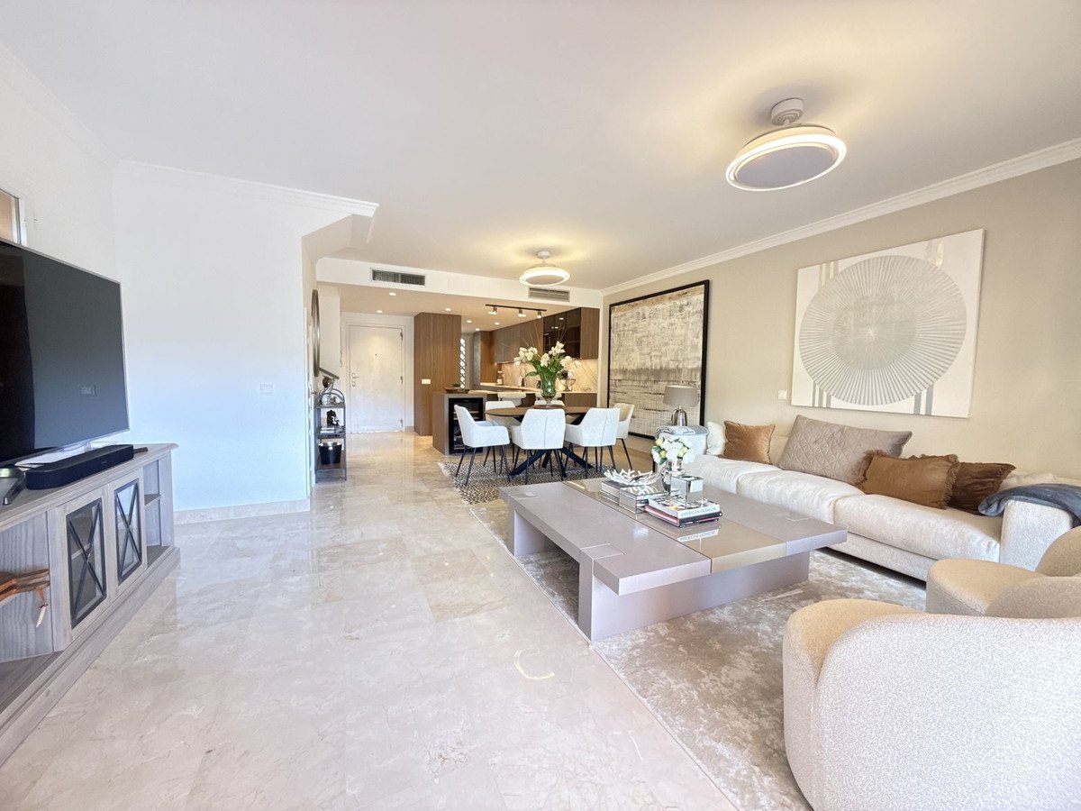 Flat 148 m² in Benahavís