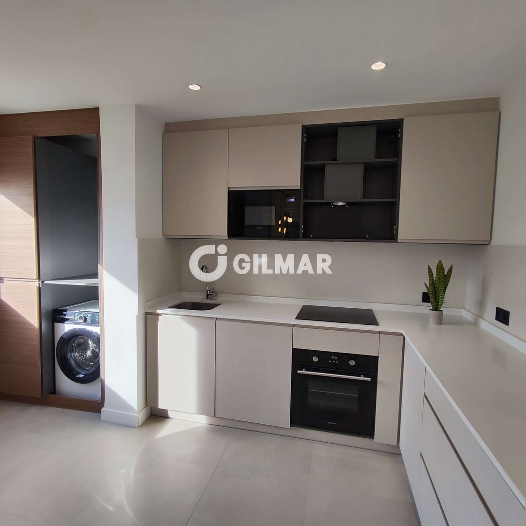 Casa de 220 m² en Estepona