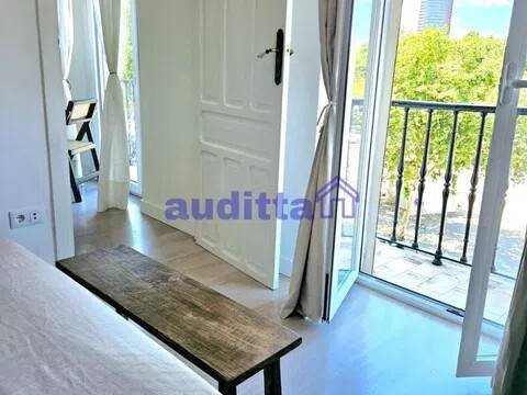 Piso de 80 m² en Sevilla