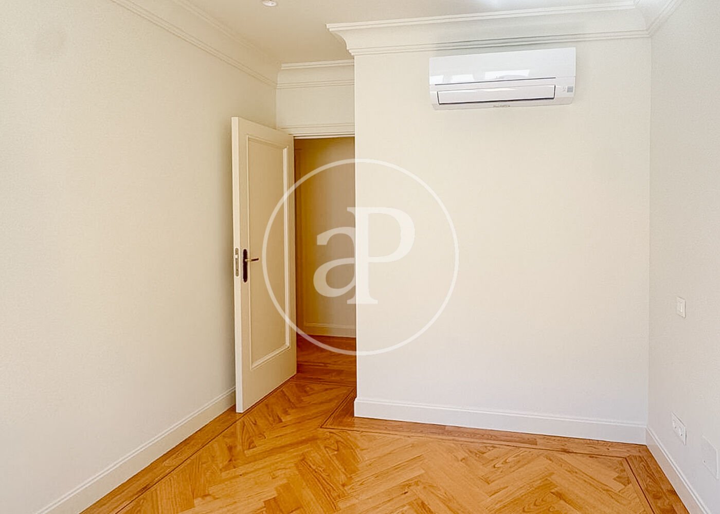 Wohnung 340 m² in Madrid