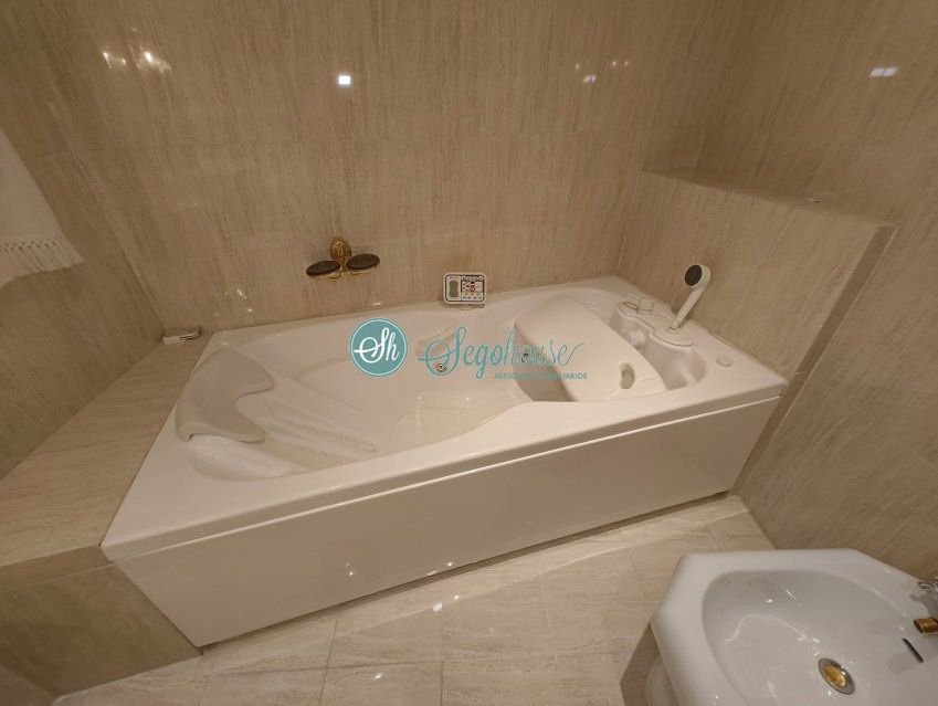 Piso de 200 m² en Segovia