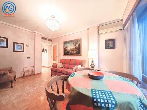 Piso de 85 m² en Zaragoza
