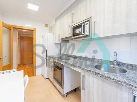 Pis de 82 m² a Oviedo
