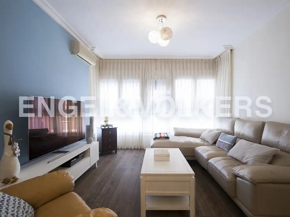 Pis de 110 m² a Montcada