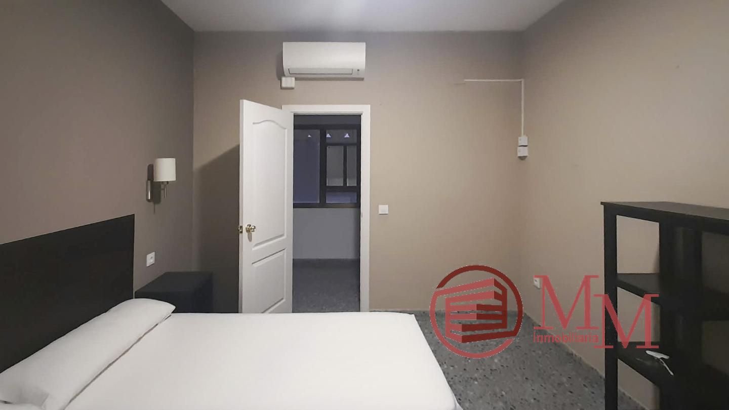 Casa de 400 m² a Còrdova