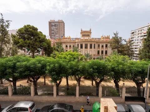 Квартира 170 м² в Аликанте