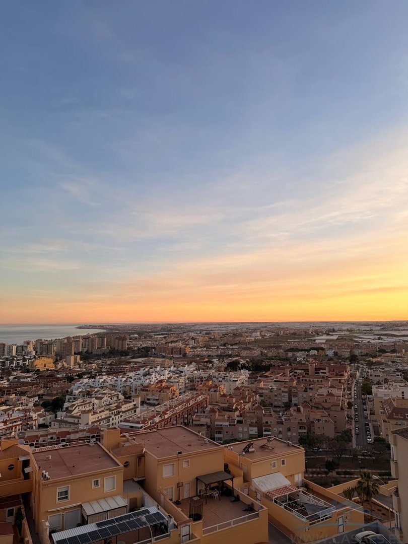 Piso de 91 m² en Roquetas de Mar
