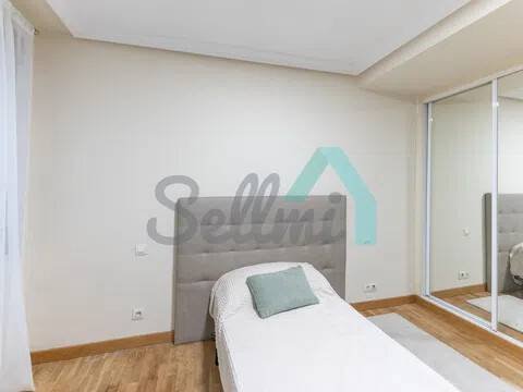 Piso de 66 m² en Oviedo