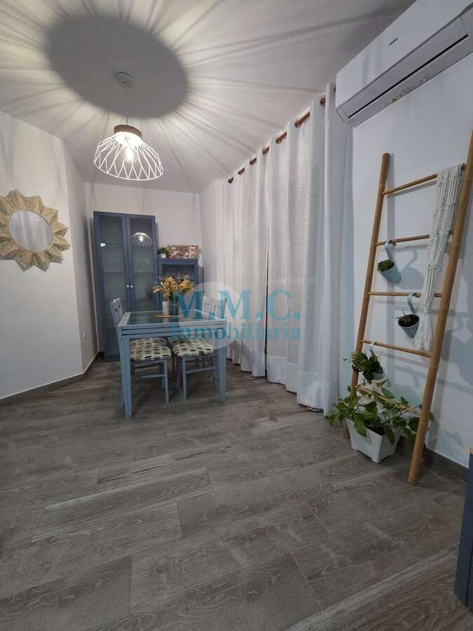Piso de 70 m² en Roquetas de Mar