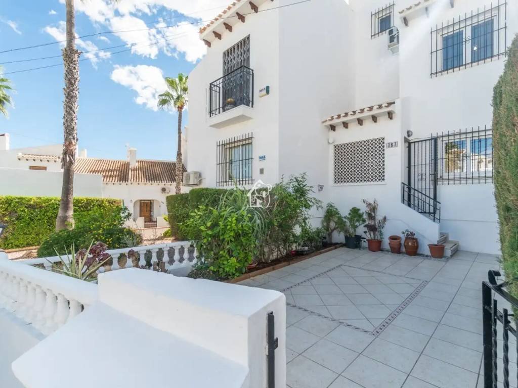 Casa de 170 m² en Orihuela