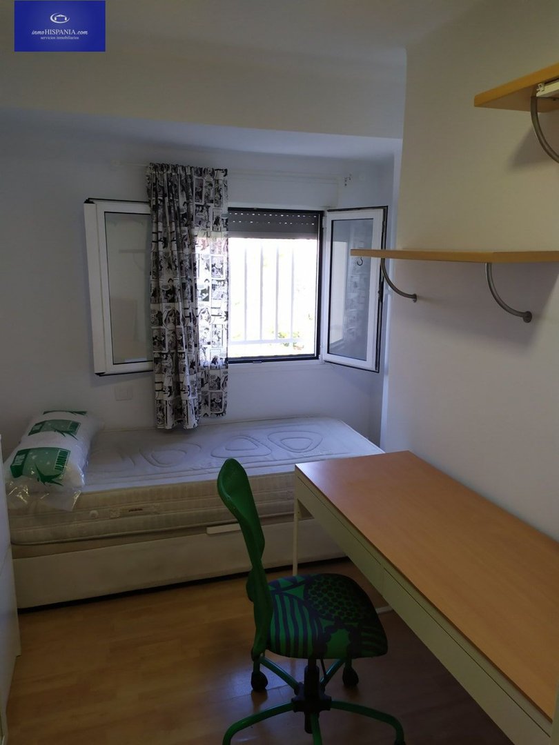 Piso de 82 m² en Cádiz
