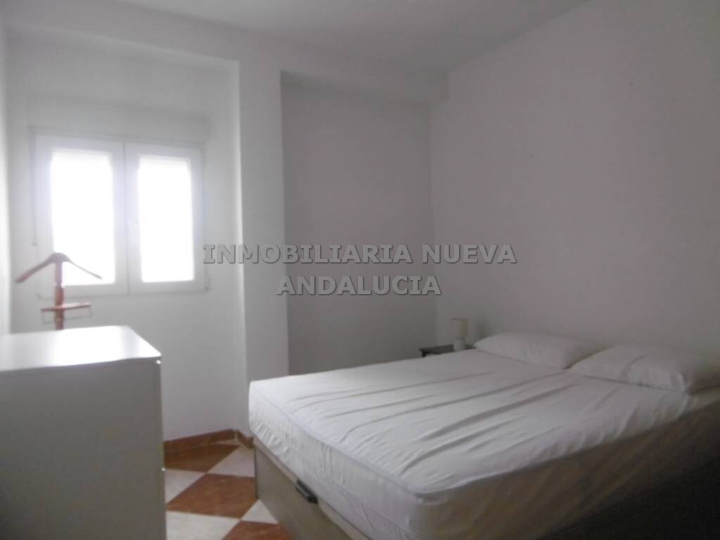 Pis de 100 m² a Almeria