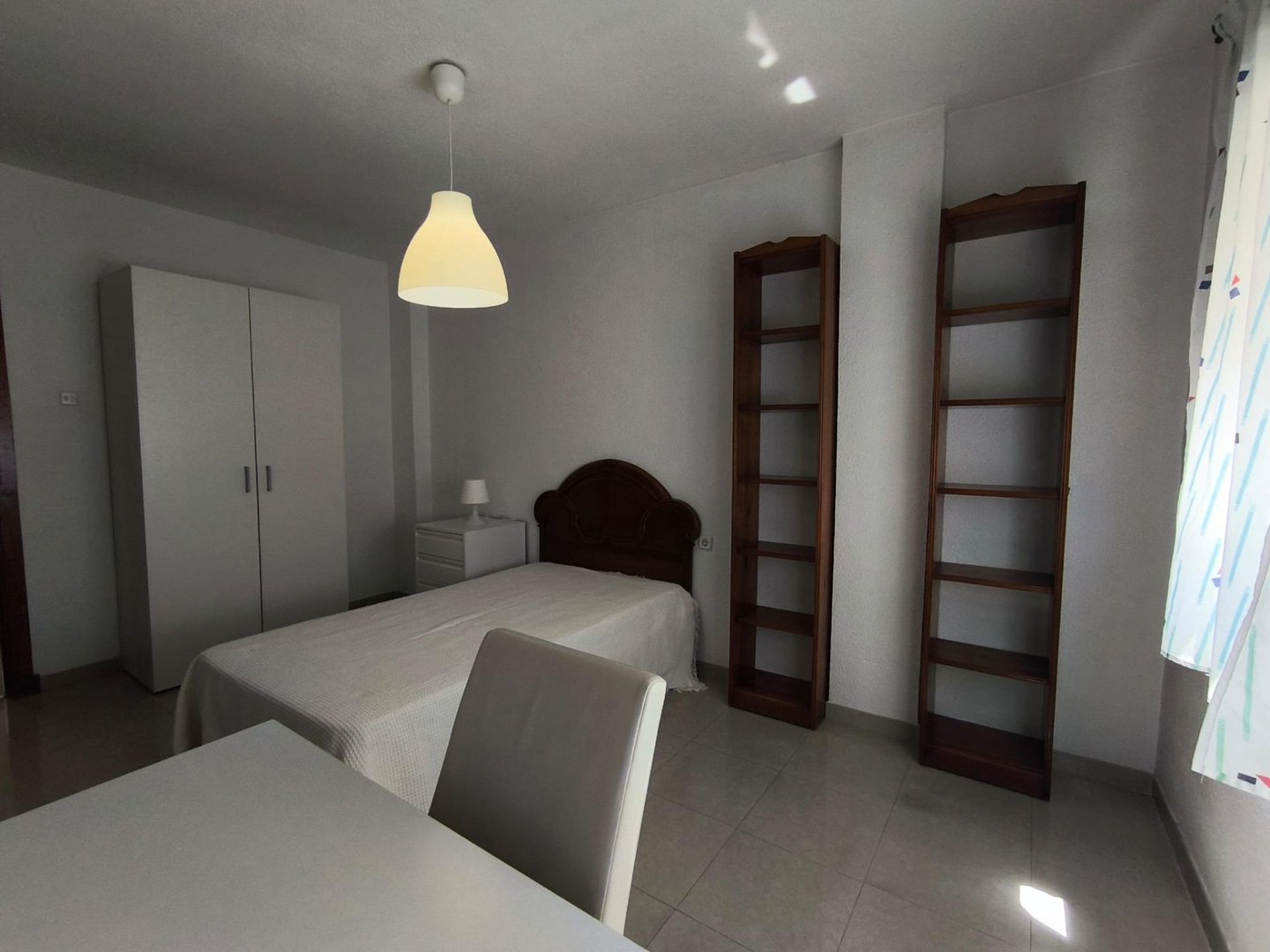 Habitación 74 m², Granada