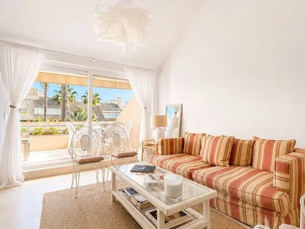 Appartement 149 m² à San Roque