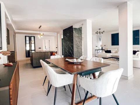 Haus 355 m² in Marbella
