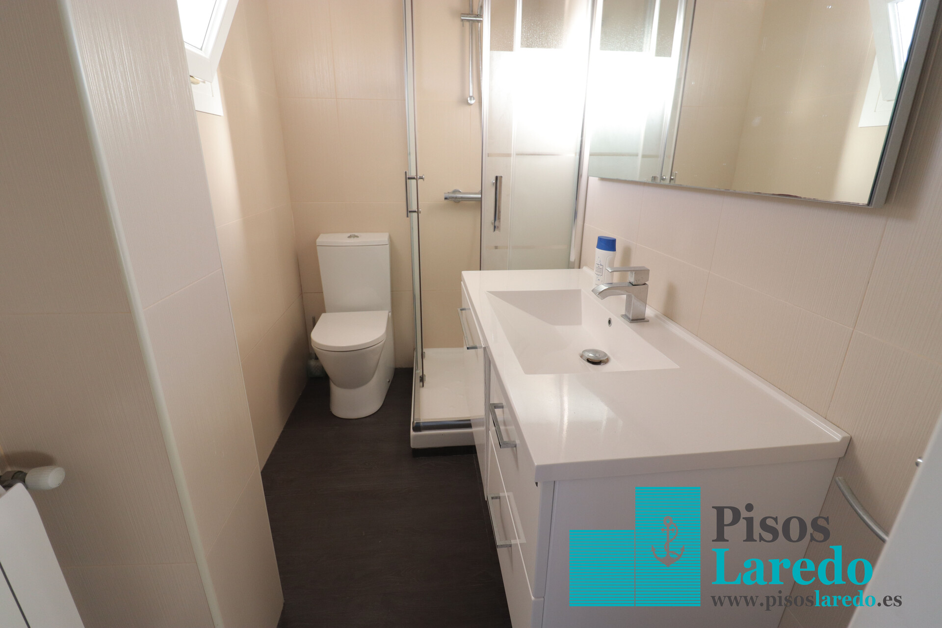 Piso de 65 m² en Laredo