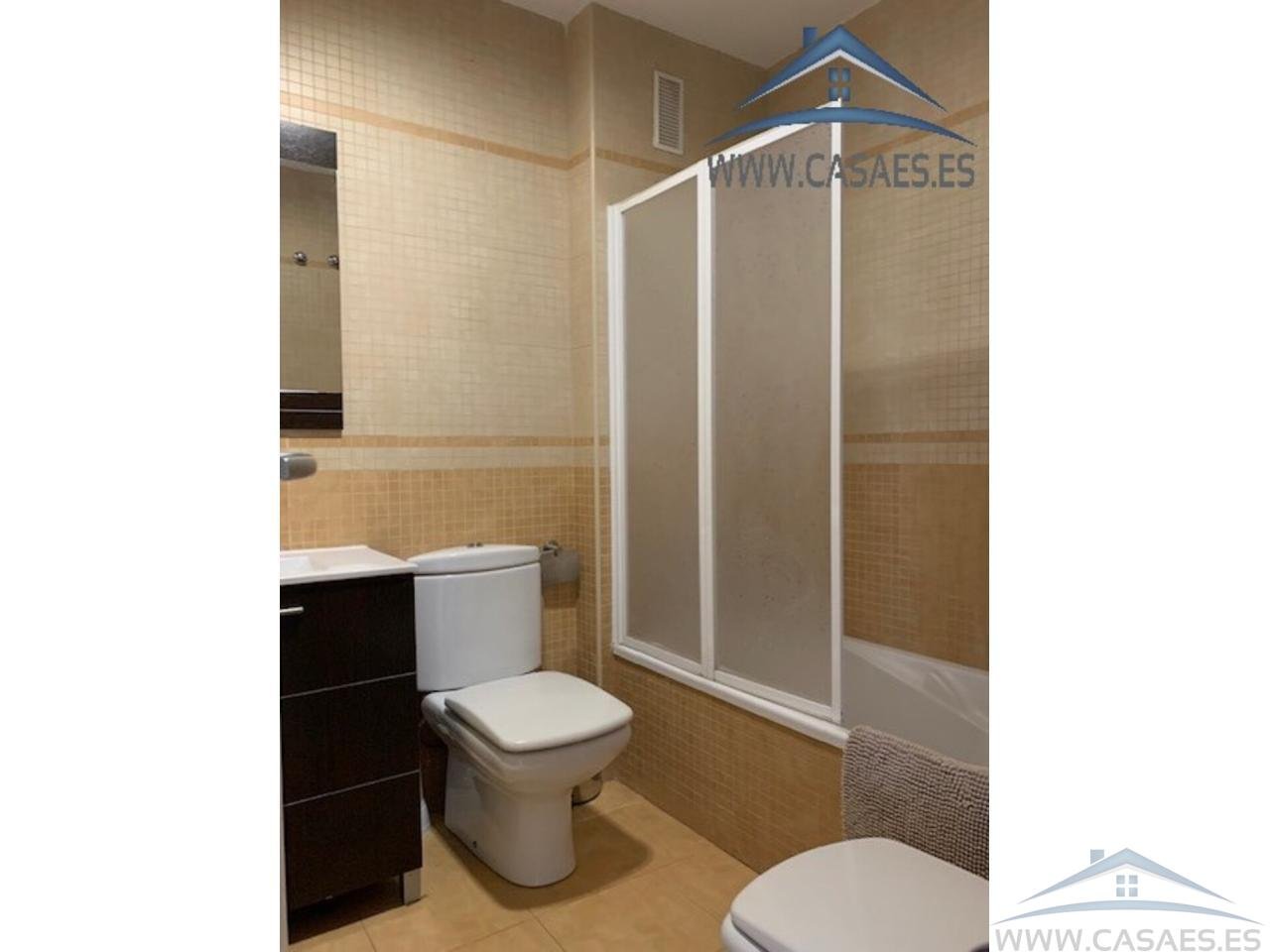 Piso de 80 m² en Roquetas de Mar