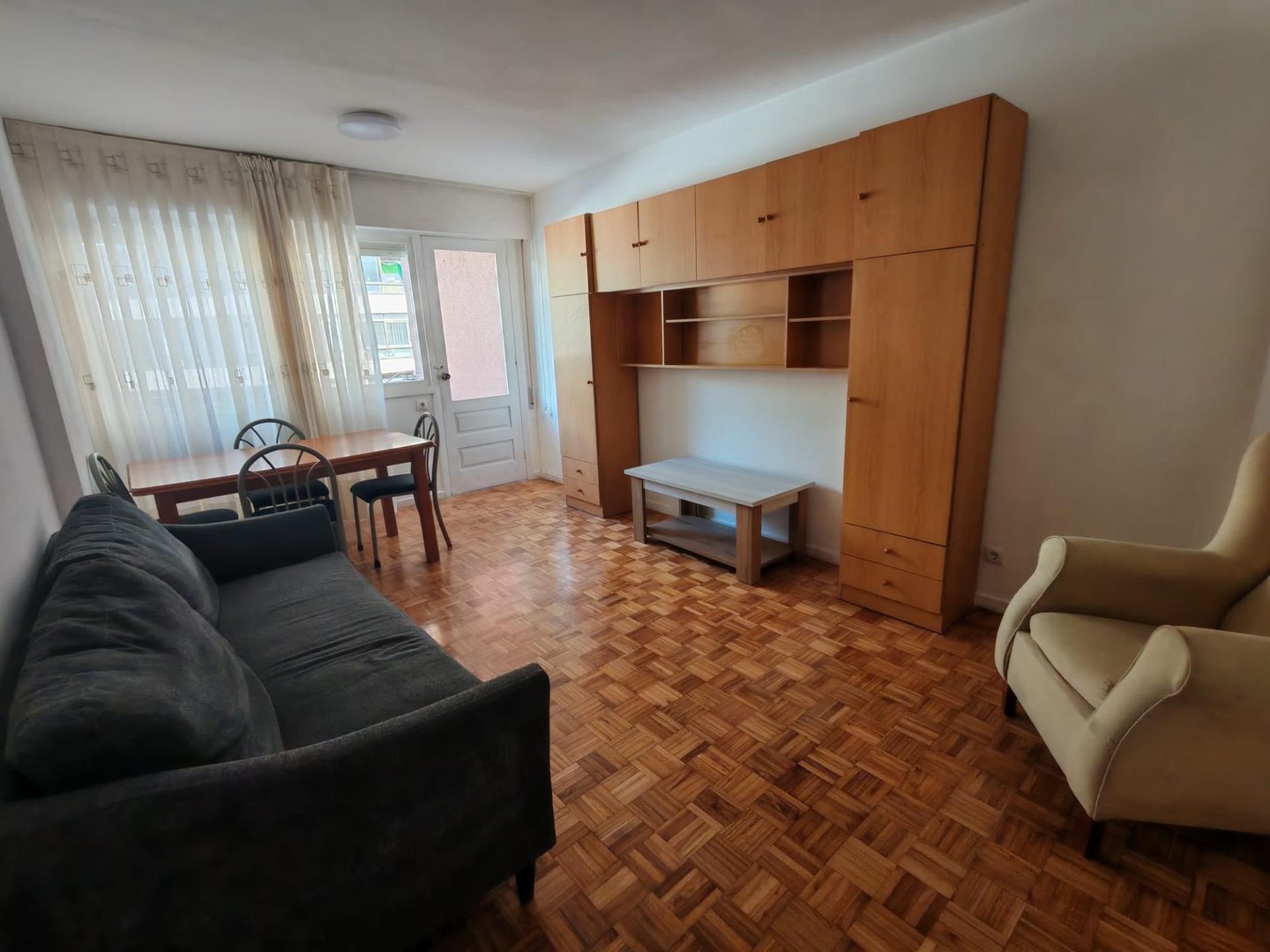 Piso de 90 m² en Vigo
