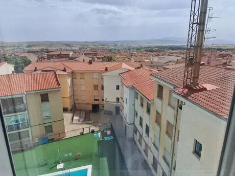 Piso de 100 m² en Ávila
