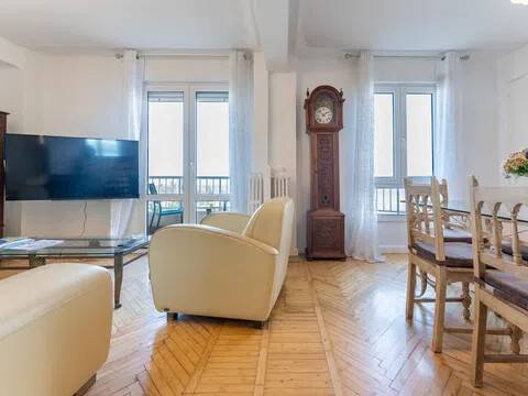 Piso de 146 m² en Gijón