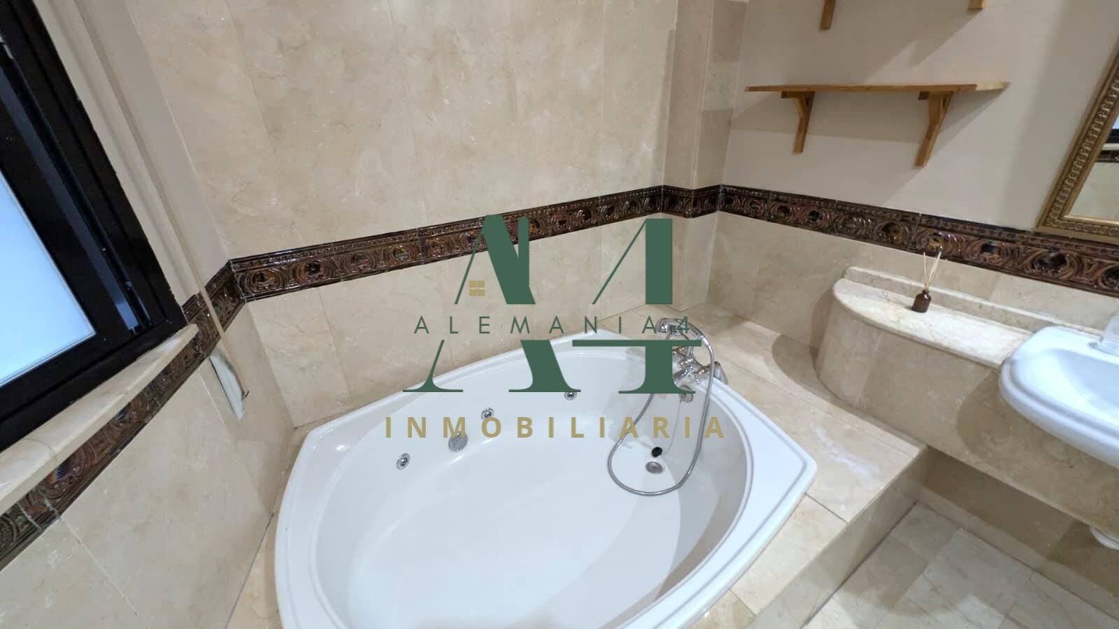 Piso de 93 m² en Cáceres