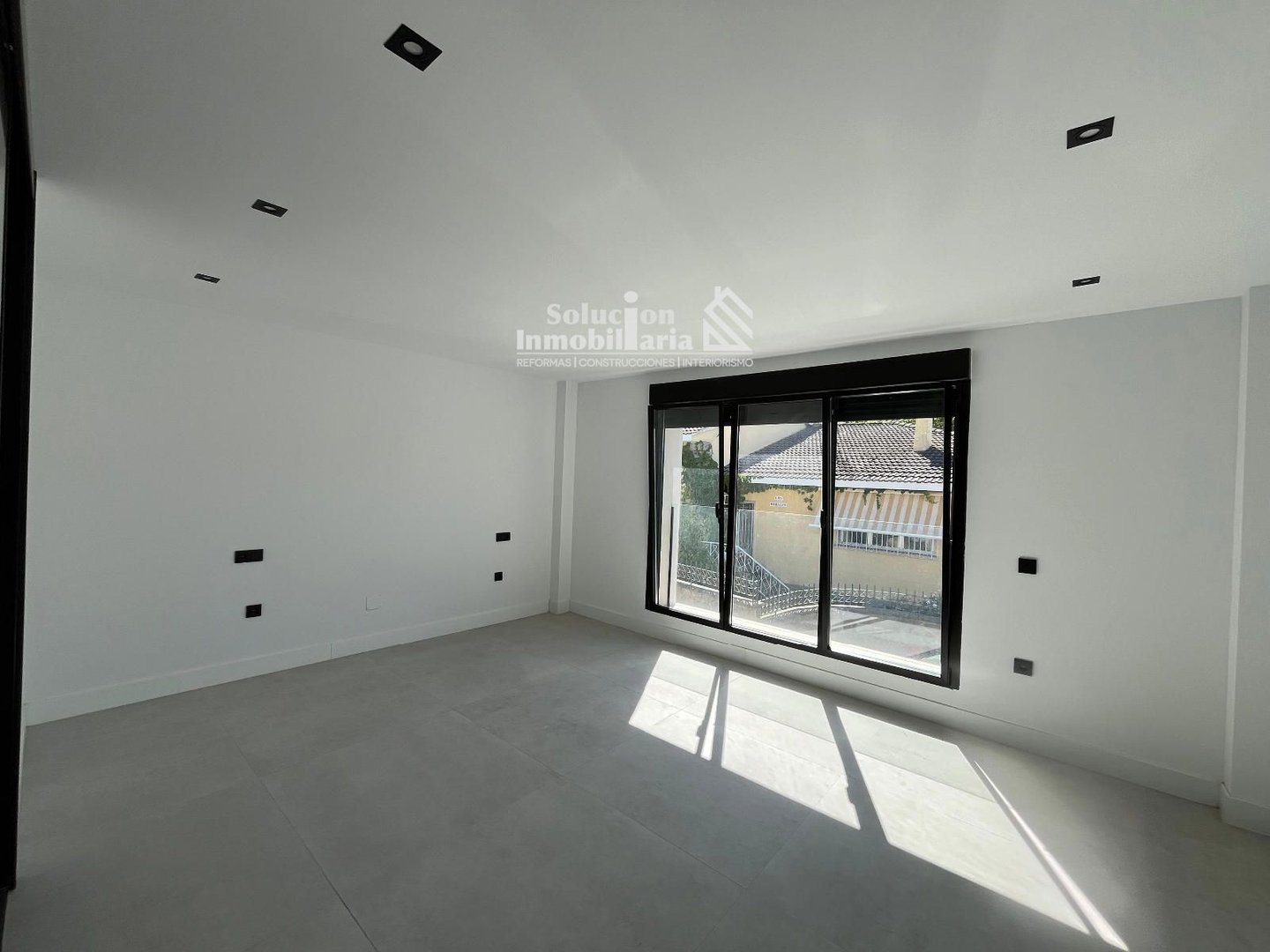 Maison 500 m² à Villamayor