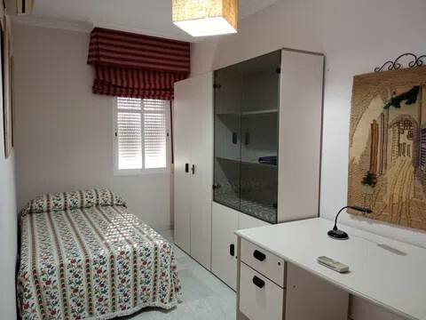 Haus 700 m² in Córdoba