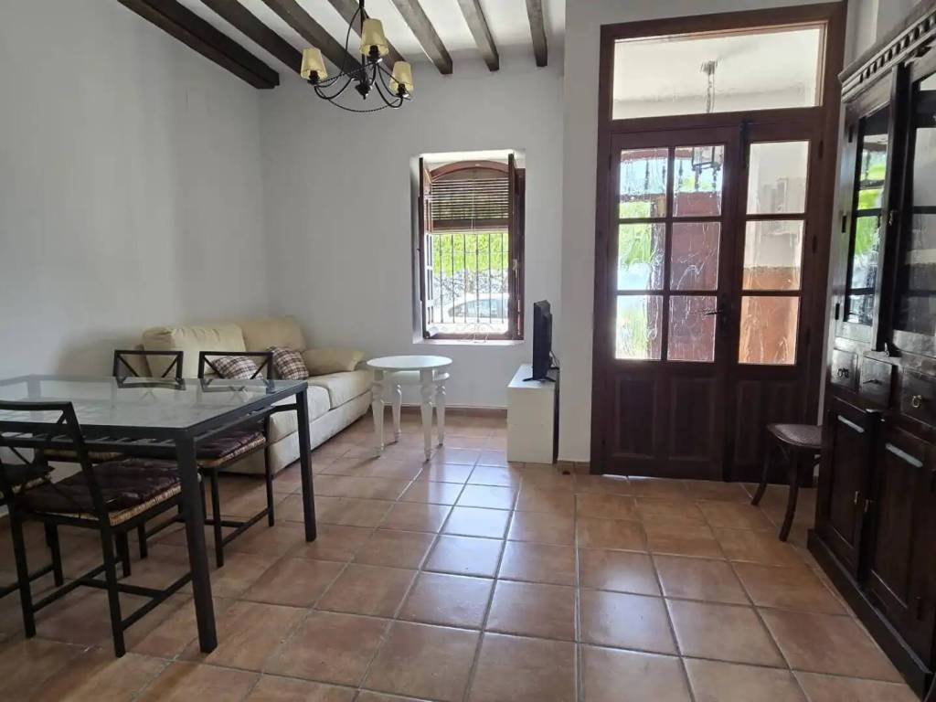 Casa de 95 m² en Úbeda