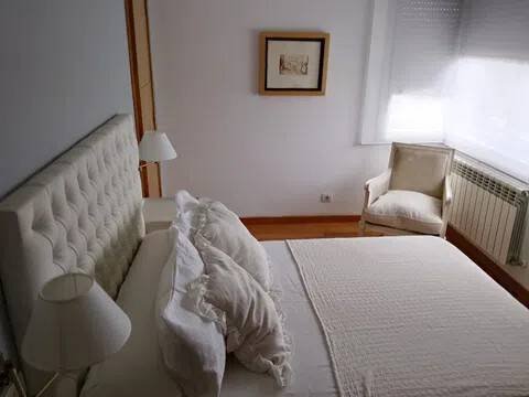 Wohnung 96 m² in Oleiros