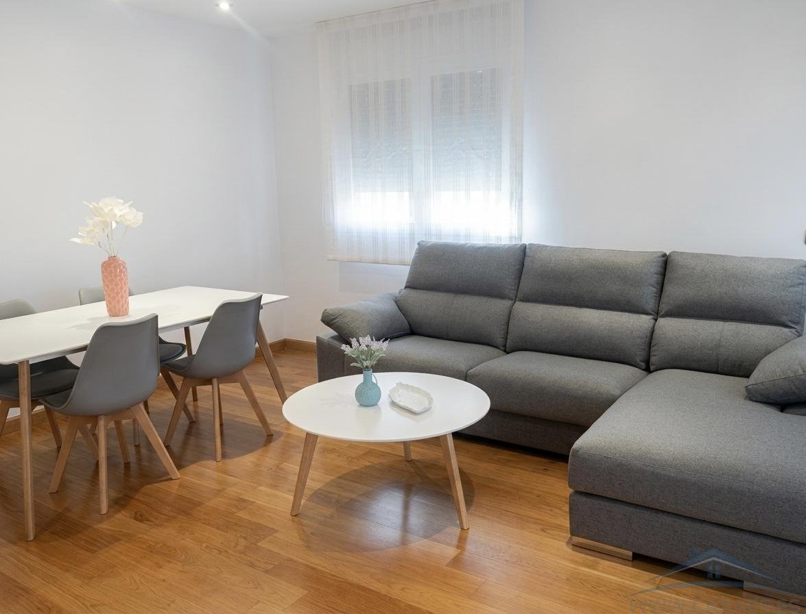 Piso de 93 m² en Almería