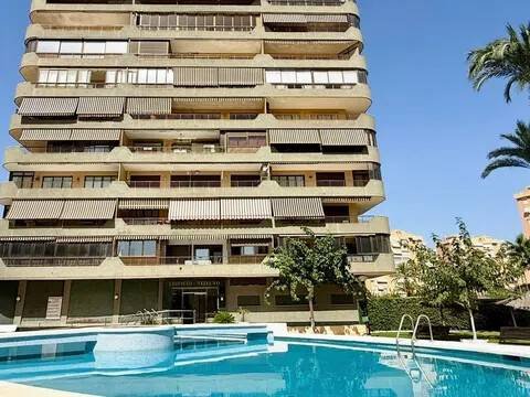 Piso de 84 m² en Alicante