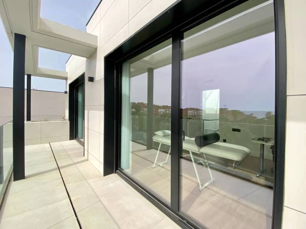 Casa de 348 m² en Montgat