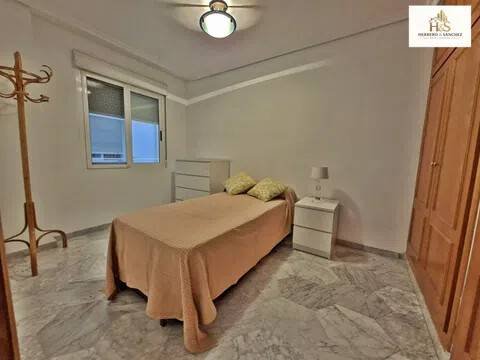 Piso de 100 m² en Alicante