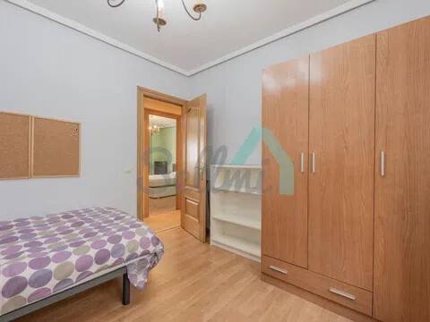 Pis de 94 m² a Oviedo
